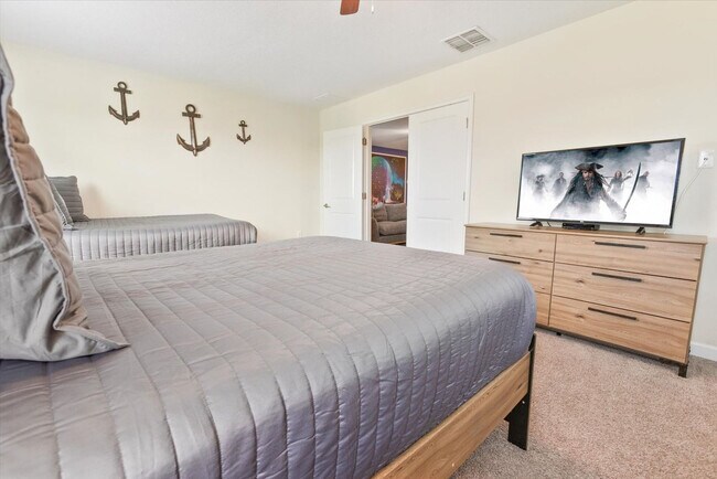 Building Photo - 1411 Rolling Fairway Dr