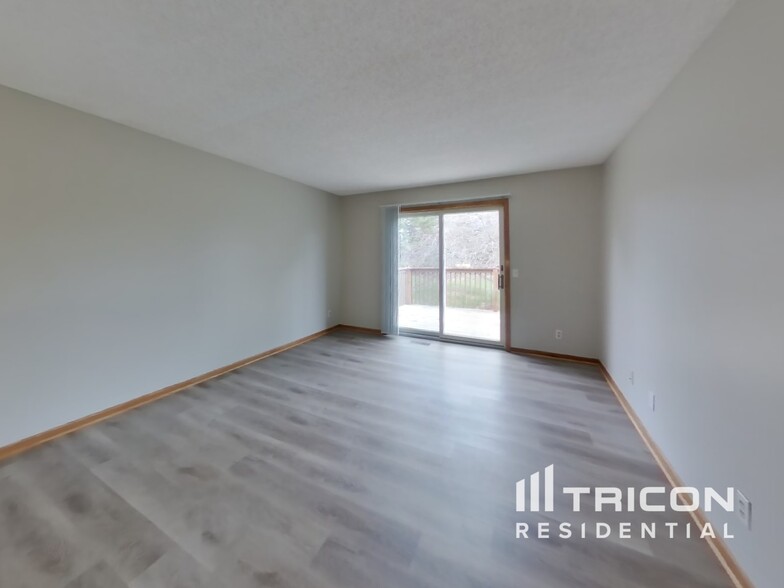 Building Photo - 4350 Thornhill Ln