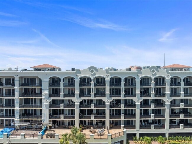 Building Photo - 202 Windward Passage