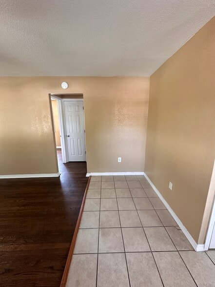 Living room - 814 Julian St