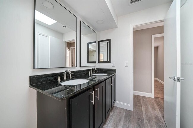 Building Photo - 11285 Oceanspray Blvd