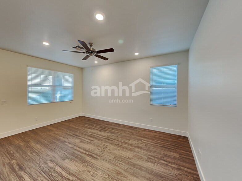 Building Photo - 21468 S 231st Way