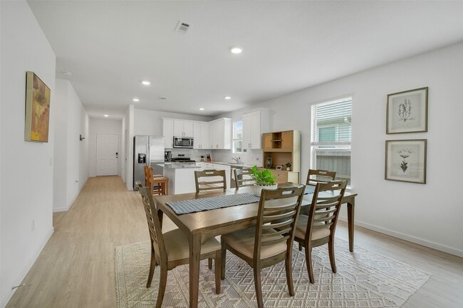 Building Photo - 16910 Elm Grove Road