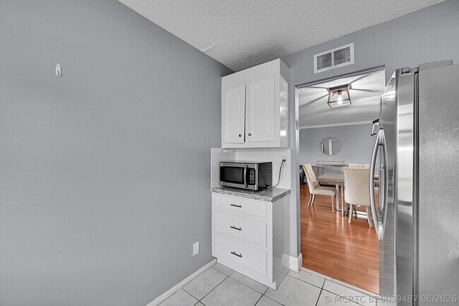 Building Photo - 3630 N Citrus Trce
