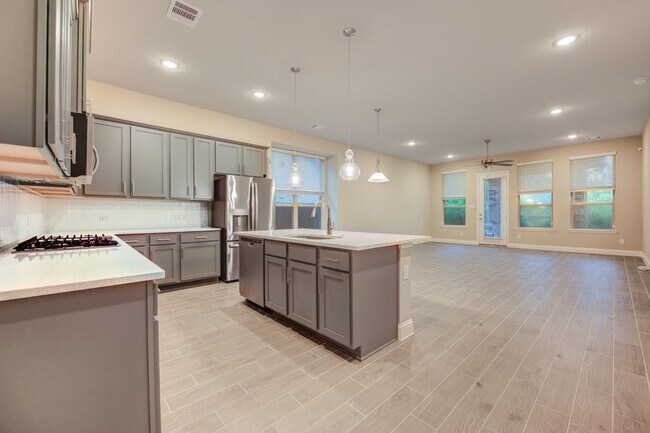 Building Photo - 9884 Preserve Wy
