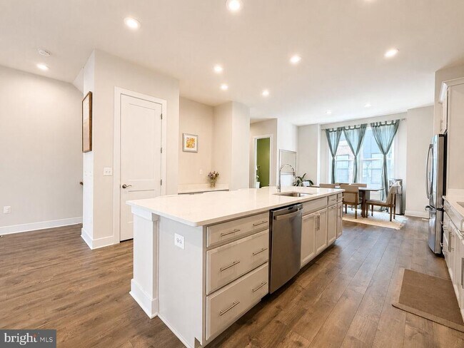 Building Photo - 2383 Liberty Lp