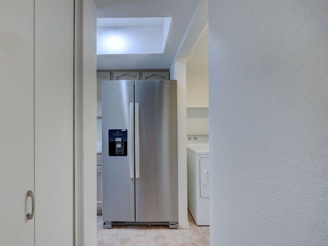 Building Photo - 1710 Cinnamon Path