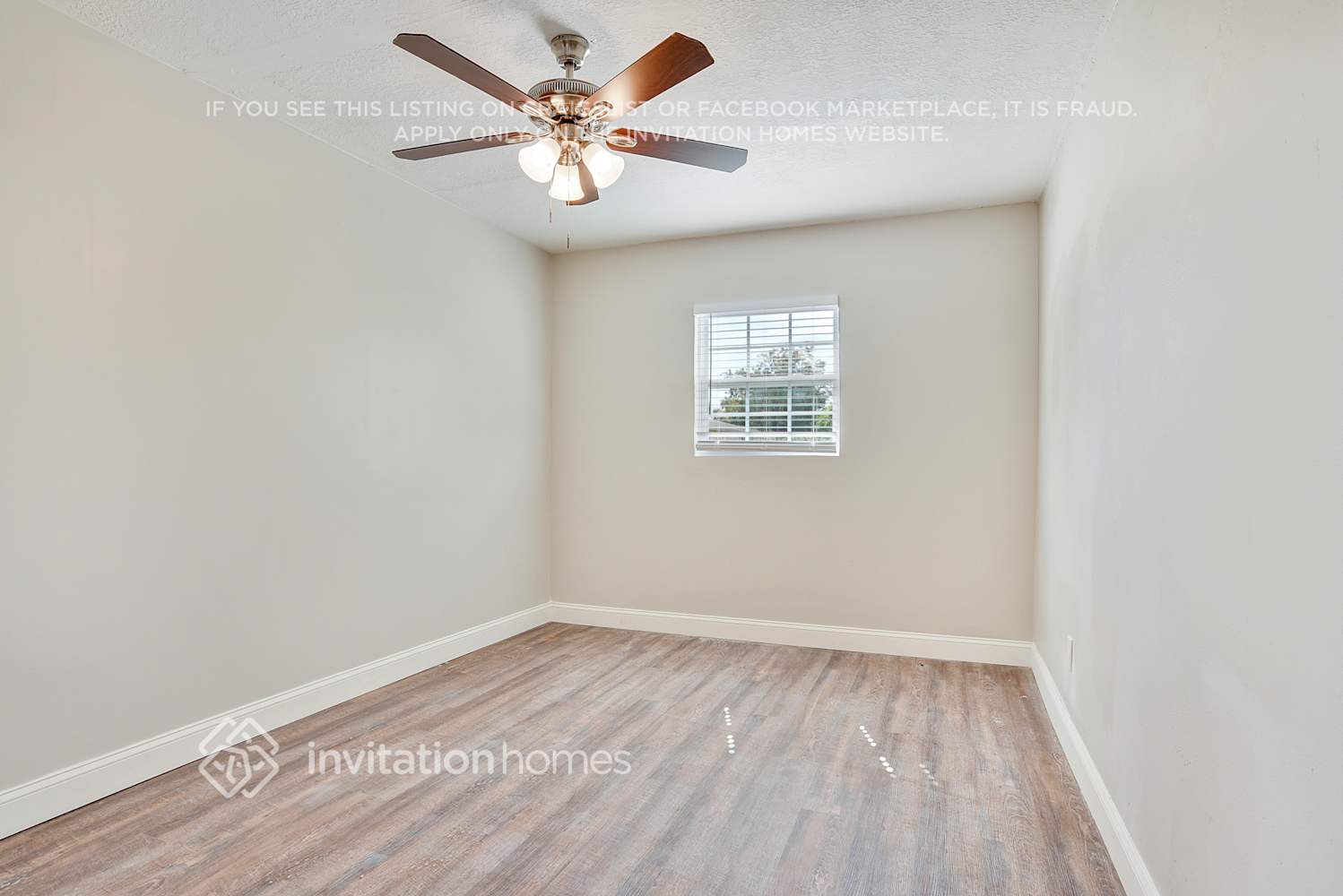 Building Photo - 475 Lear St