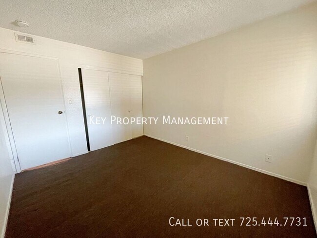 Building Photo - 5340 Retablo Ave