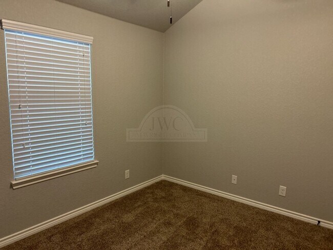 Building Photo - 1604 Granex Dr