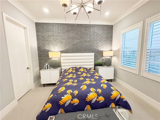 Building Photo - 64 Spacial