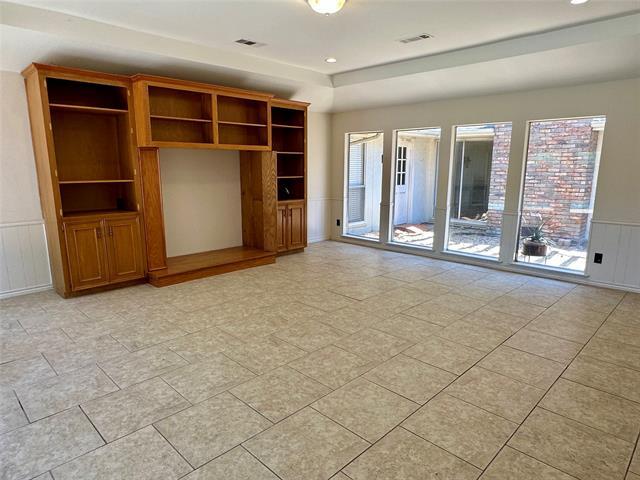 Building Photo - 7145 Crooked Oak Dr