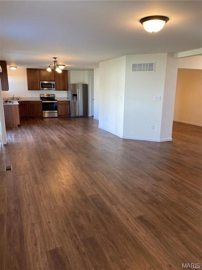 Building Photo - This home combines space, comfort, and convenience in one exceptional package.