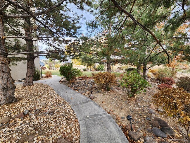 Building Photo - Multi level Mosaic Mansion on the Upper We...