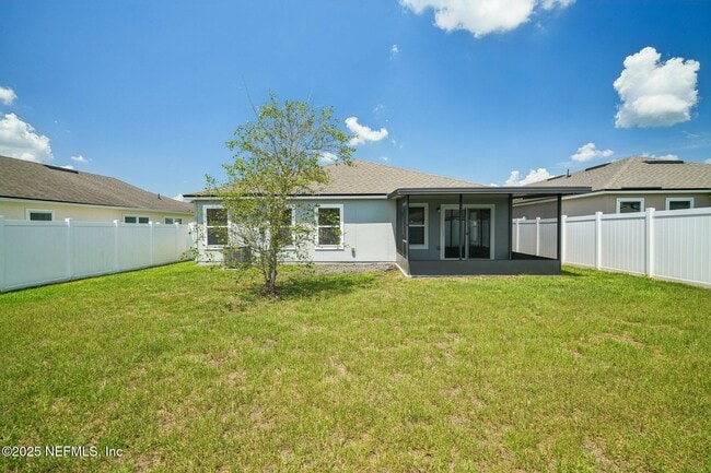 Building Photo - 633 Seville Pkwy
