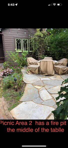 Building Photo - 2738 Garber St