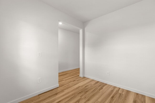Building Photo - 6155 Drum Pl