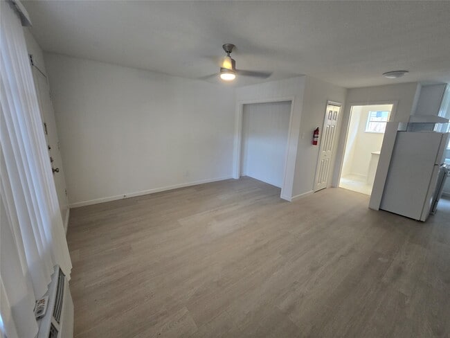 Building Photo - 2501 Yoakum Blvd