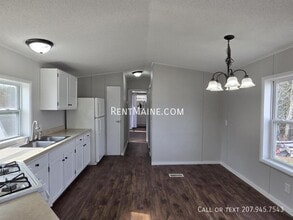 Building Photo - 41 Hatch St