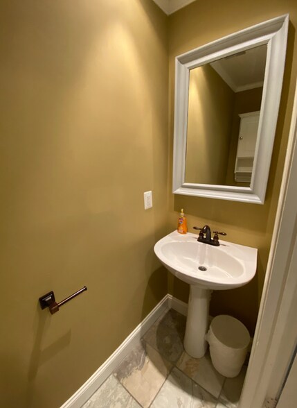 Building Photo - 3102 Gallop Way