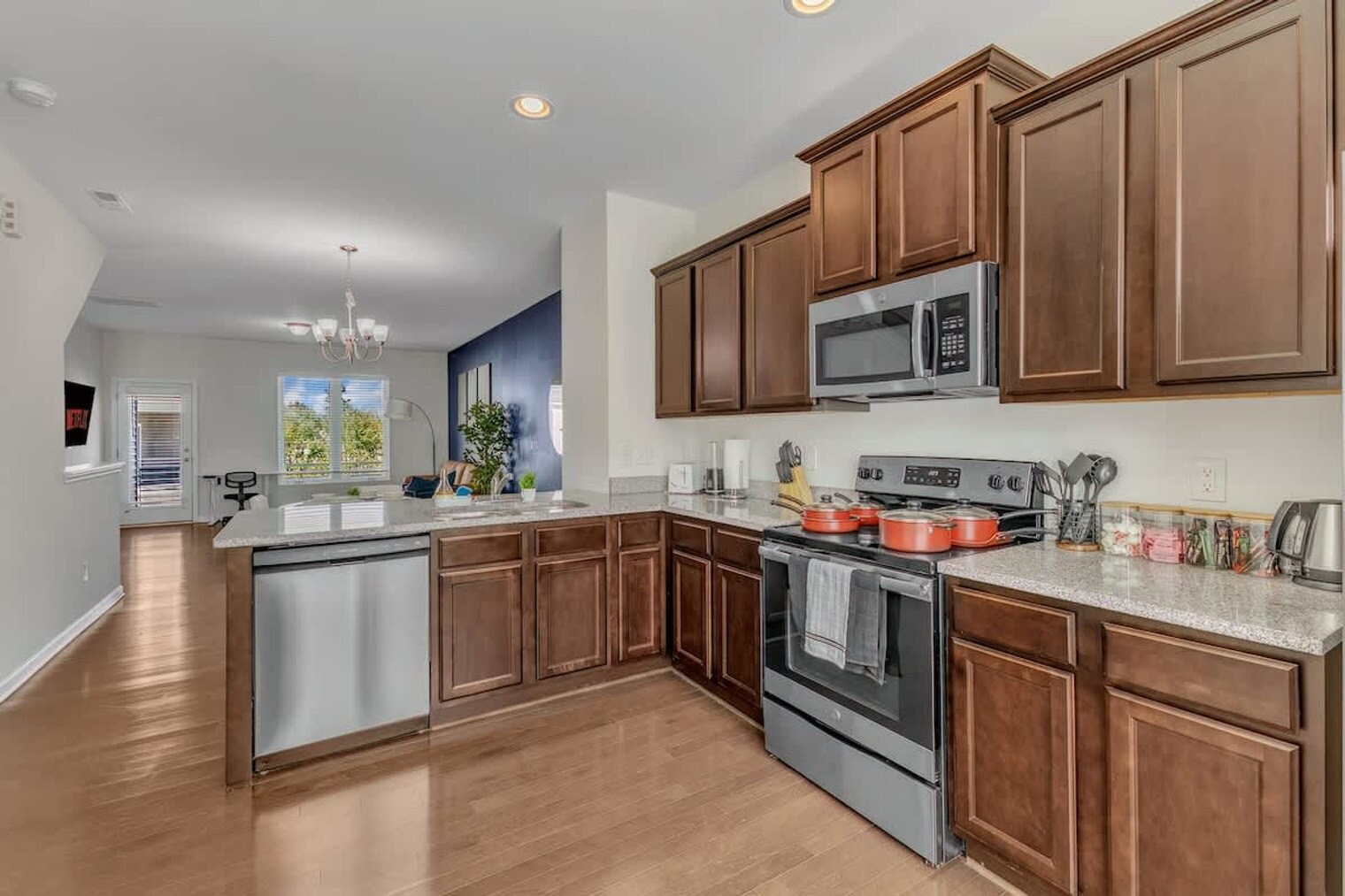 Building Photo - 2622 Wolf Cub Ct