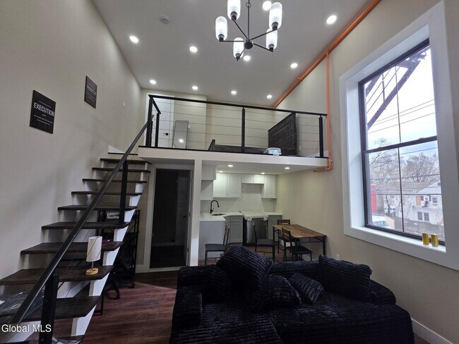 Building Photo - 43 Second Ave