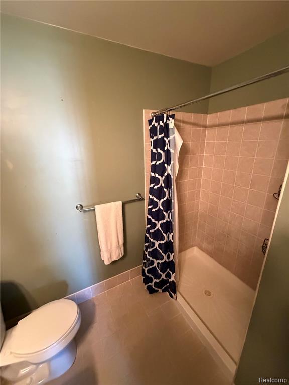 Building Photo - 16751 Carriage Wy