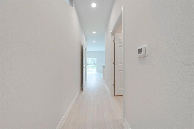 Building Photo - 2128 Penny Ln