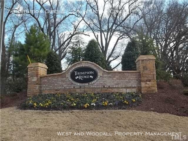 Building Photo - Thompson Ridge Townhome