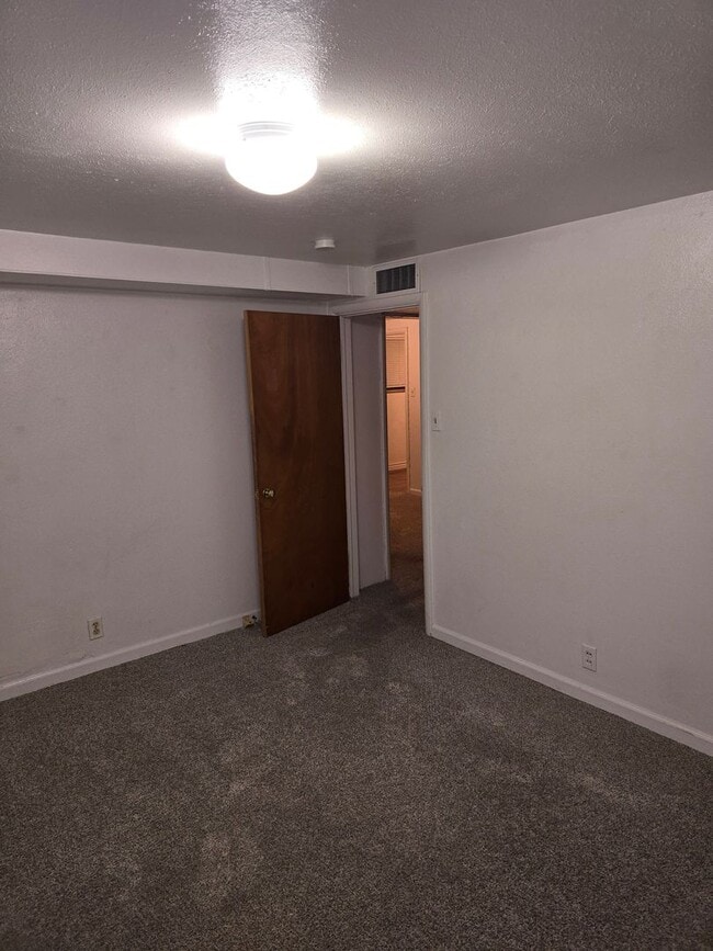 Building Photo - 2459 20th St
