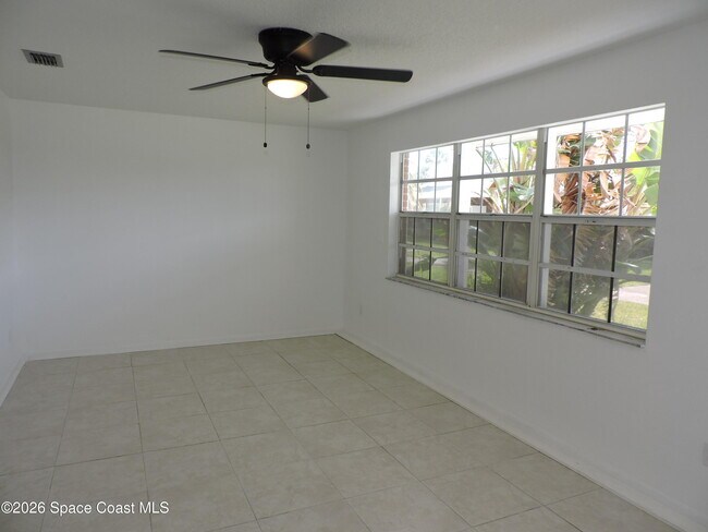 Building Photo - 8520 US-1