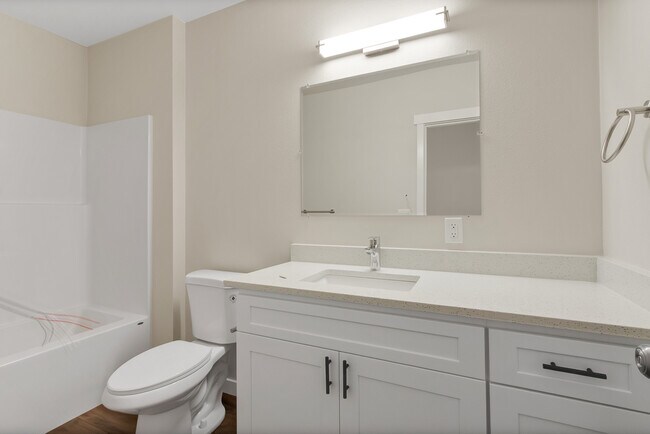 Building Photo - 2108 S J St