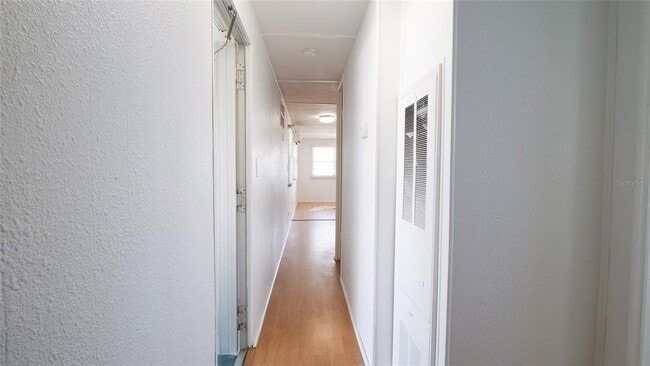 Building Photo - 209 50th Avenue Plaza E