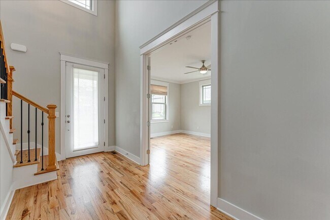 Building Photo - Beautiful, 5 bedroom Ooltewah Home!