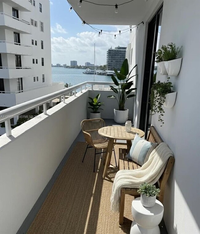 Building Photo - 6830 Indian Creek Dr