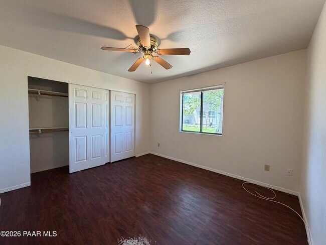 Building Photo - 3284 N Greg Dr