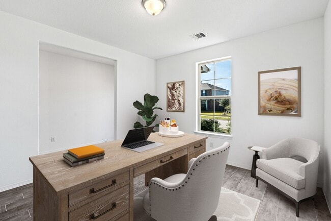 Building Photo - 5742 Aurora Grns Ln