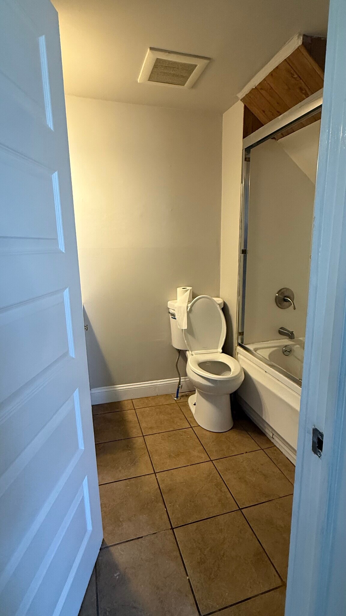 Bathroom - 62 Penn Blvd