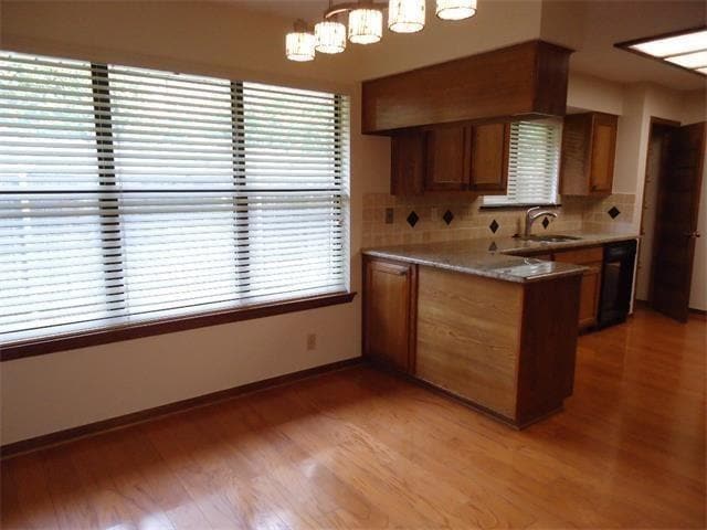 Building Photo - 9903 Grand Oak Dr