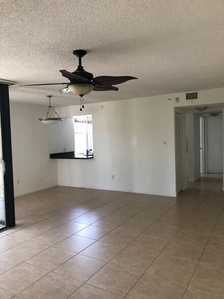 Dinning room - 820 Lavers Cir