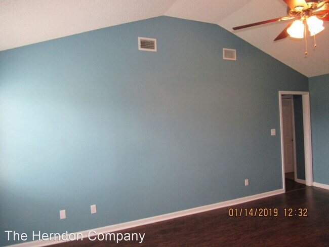 Building Photo - 3 br, 2 bath House - 3712 Kendall Court