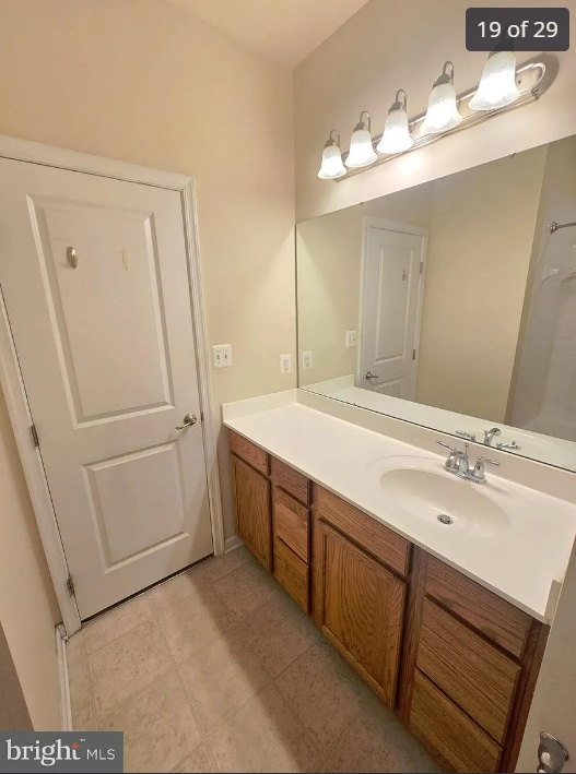 Building Photo - 3 Bedroom Beauty