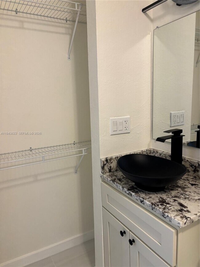 Building Photo - 103365 Overseas Hwy