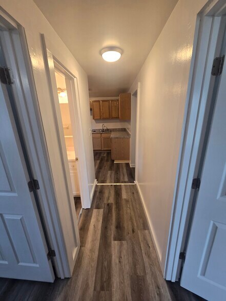 Building Photo - 1257 Congress St