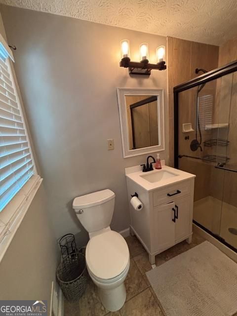 Building Photo - 1015 Castlewood Dr
