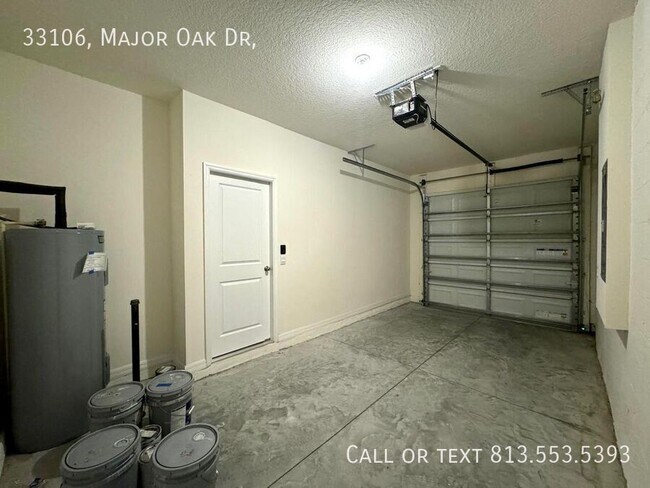Building Photo - 33106 Major Oak Dr