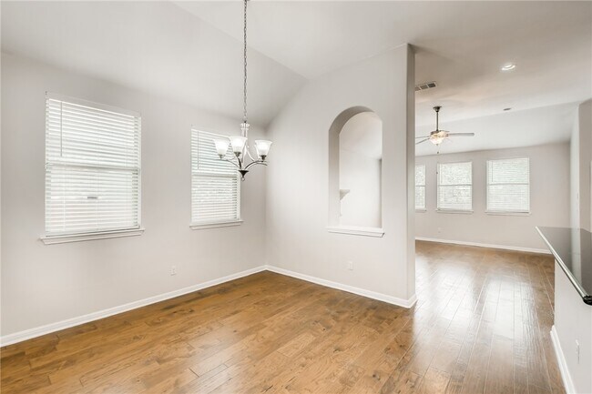 Building Photo - 2136 Granite Hill Dr