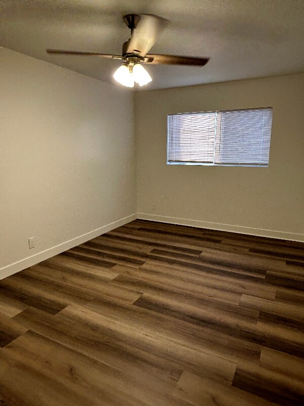 Building Photo - 1339 Hobart Blvd