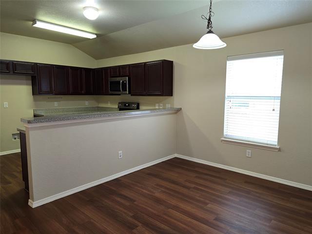 Building Photo - 8205 3 Bars Dr