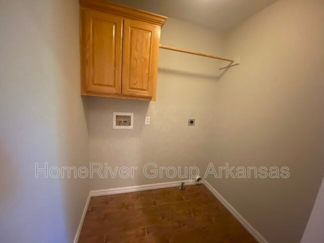 Building Photo - 9 Ormskirk Ln